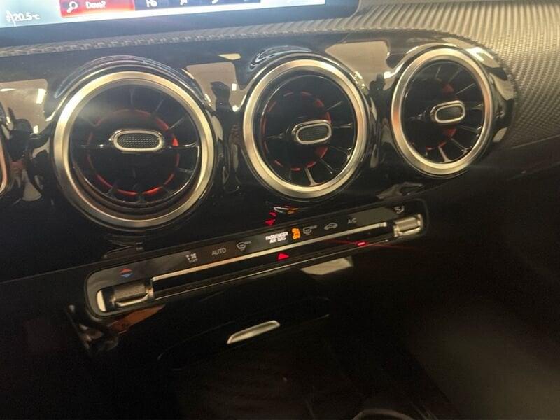 Mercedes-Benz Classe A - W177 2018 A 180 d Premium auto
