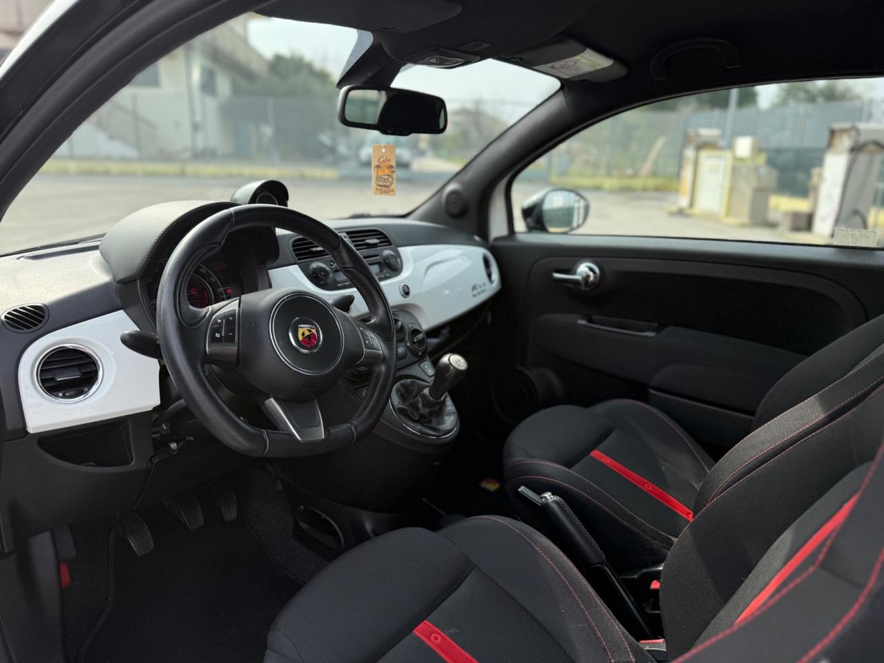 Abarth 500 1.4 Turbo T-Jet Custom