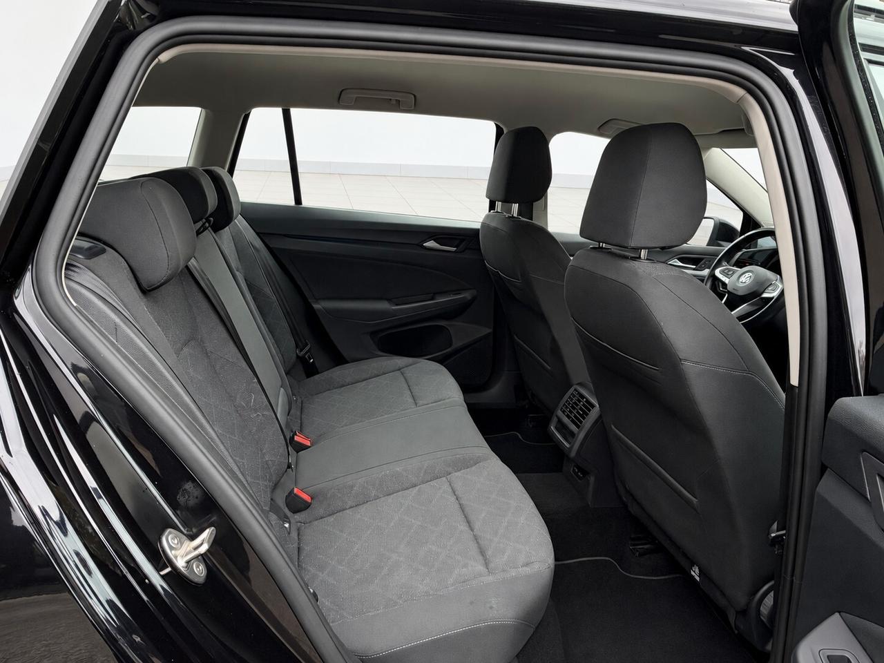 Volkswagen Golf Variant 2.0 TDI SCR DSG Life