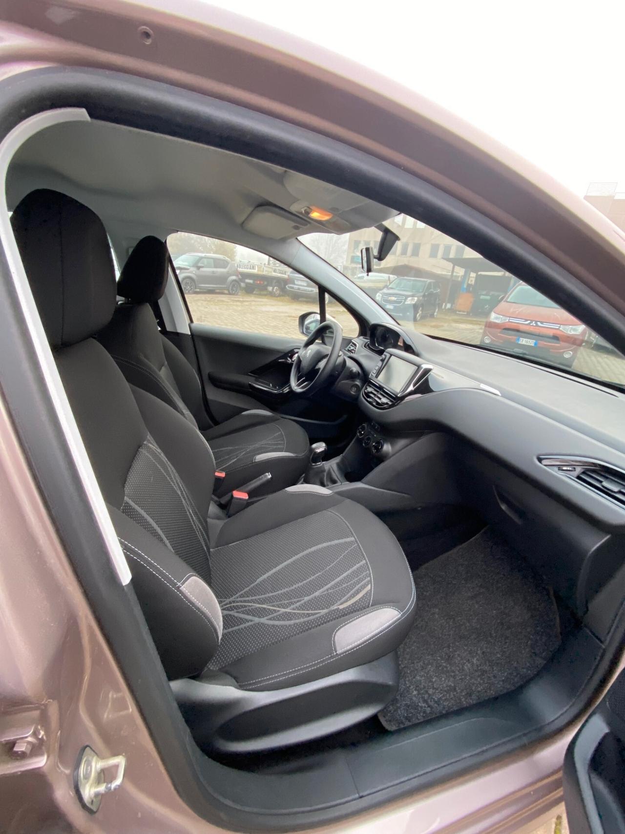 Peugeot 208 1.2 VTi 82 CV 5 porte Active