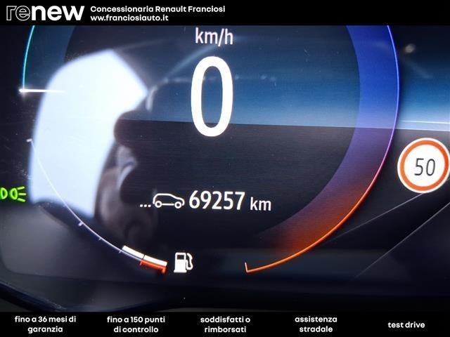 RENAULT Captur E-TECH Plug-In Hybrid 160 INTENS AUTOCARRO N1