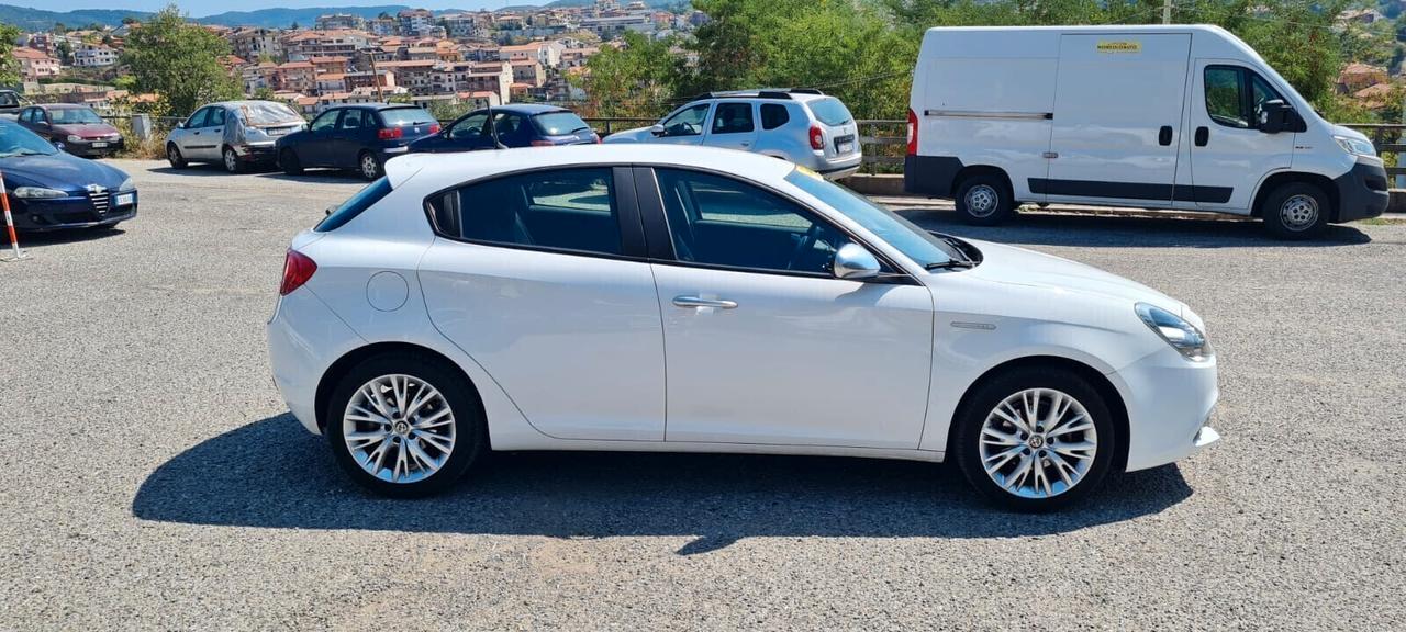 Alfa Romeo GIULIETTA 1.6 JTDm 120 CV - 2017