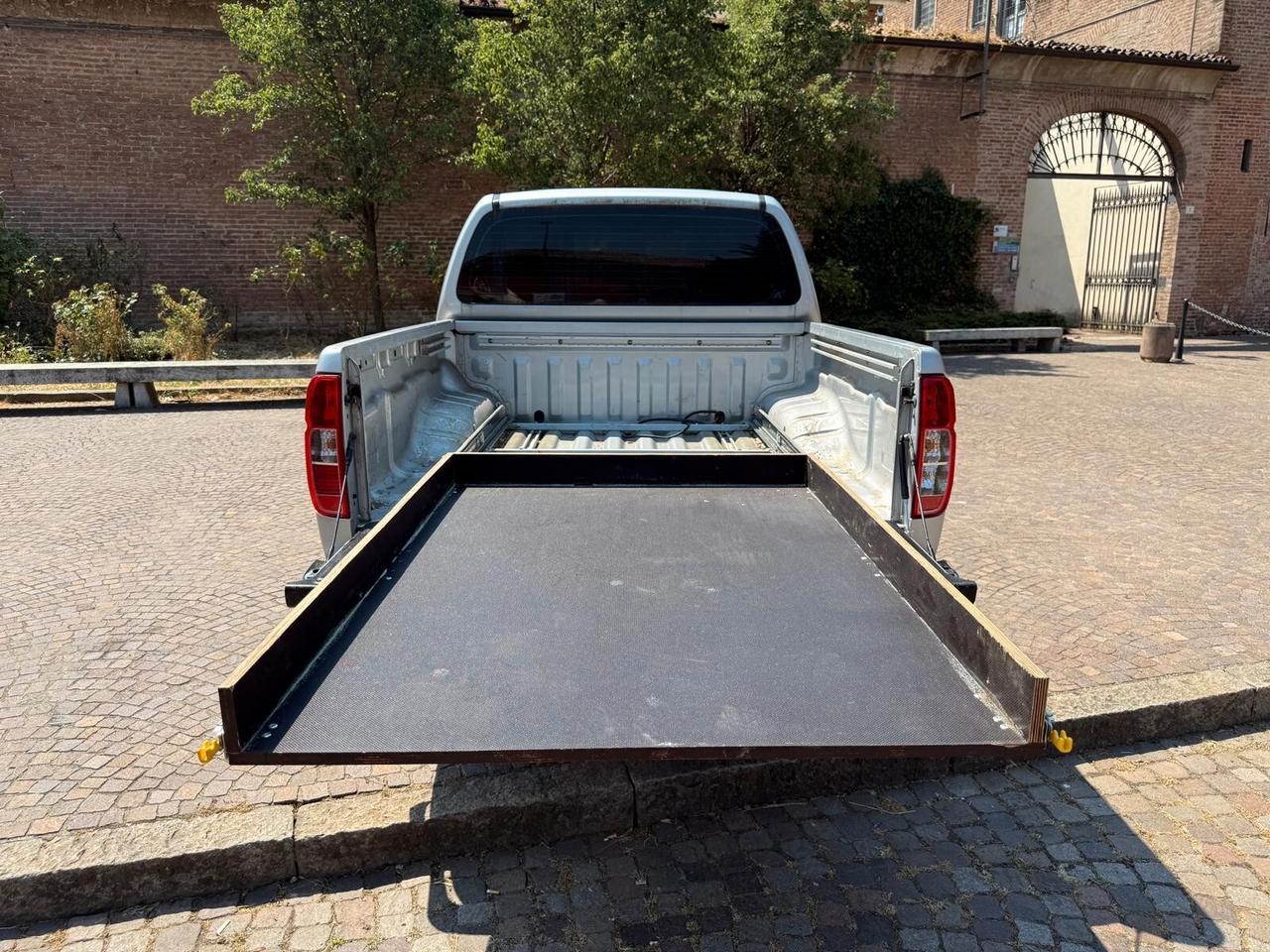 Nissan Navara 2.5 dCi 190CV Double Cab SE