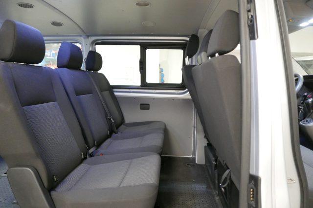 VOLKSWAGEN Transporter 2.0 TDI 150CV DSG PC Kombi 9 posti + IVA