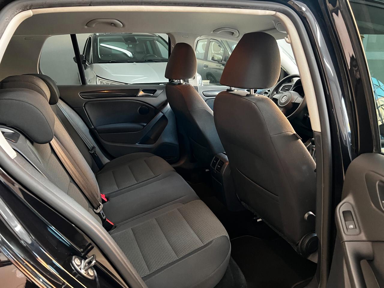 Volkswagen Golf 1.6 TDI DPF 5p. Highline