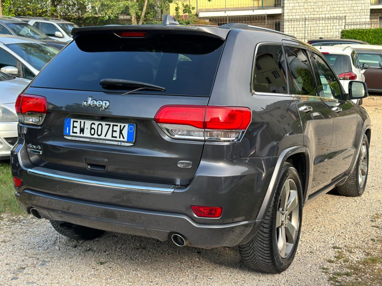 Jeep GRAND CHEROKEE 3.0 V6 CRD 250 CV MTJ OVERLAND