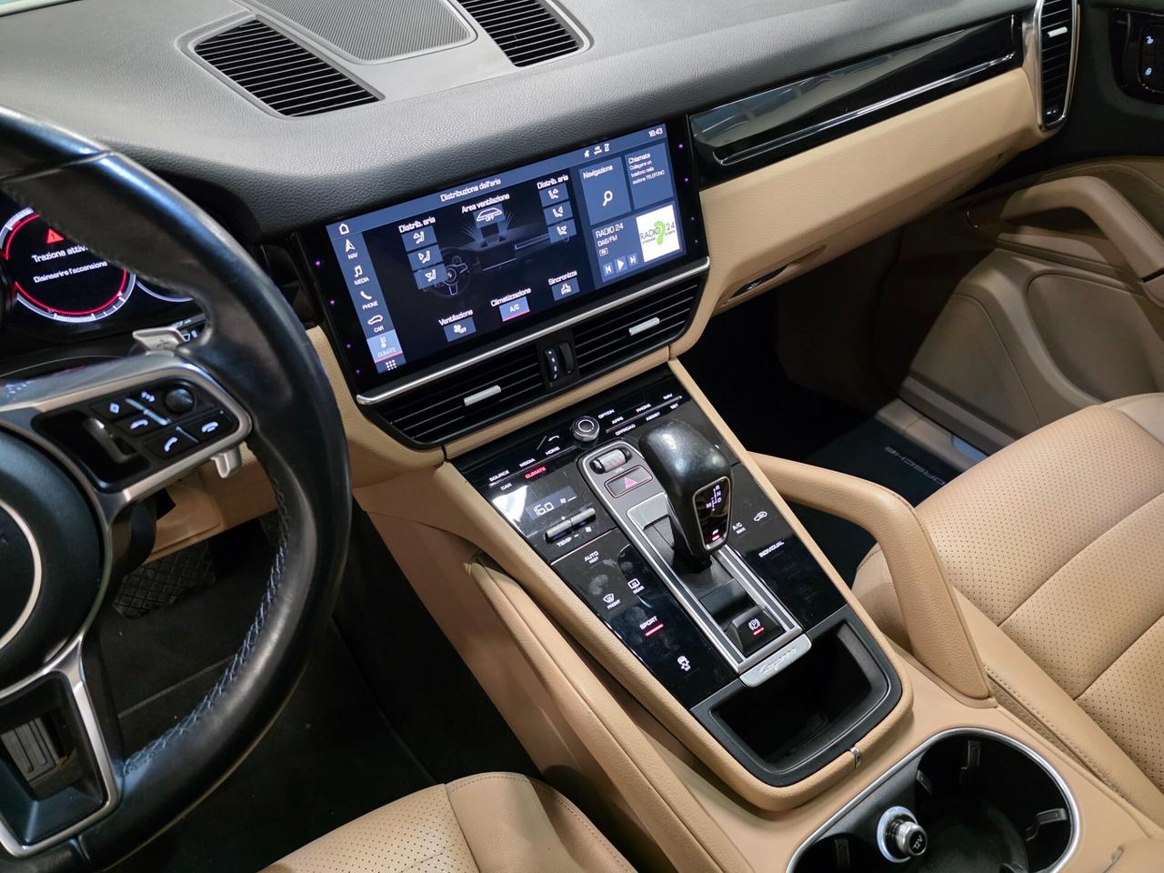 Porsche Cayenne 3.0 V6