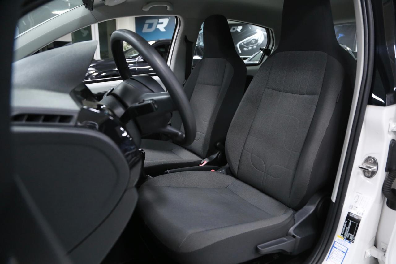 Volkswagen up! 1.0 60 cv