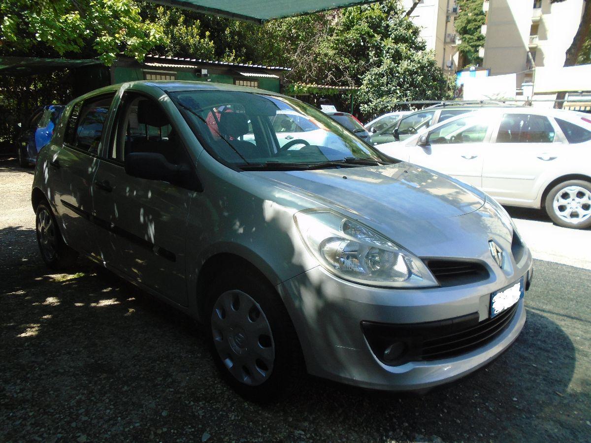 Clio '06 120.000 KM OK NEOP. UNICO P.