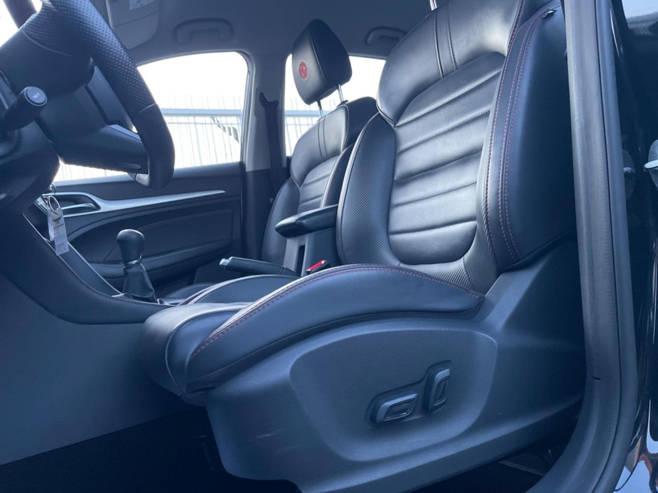 Mg ZS 1.5 VTi-tech Luxury KM 36.000 CERTIFICATI IN FATTURA!!!