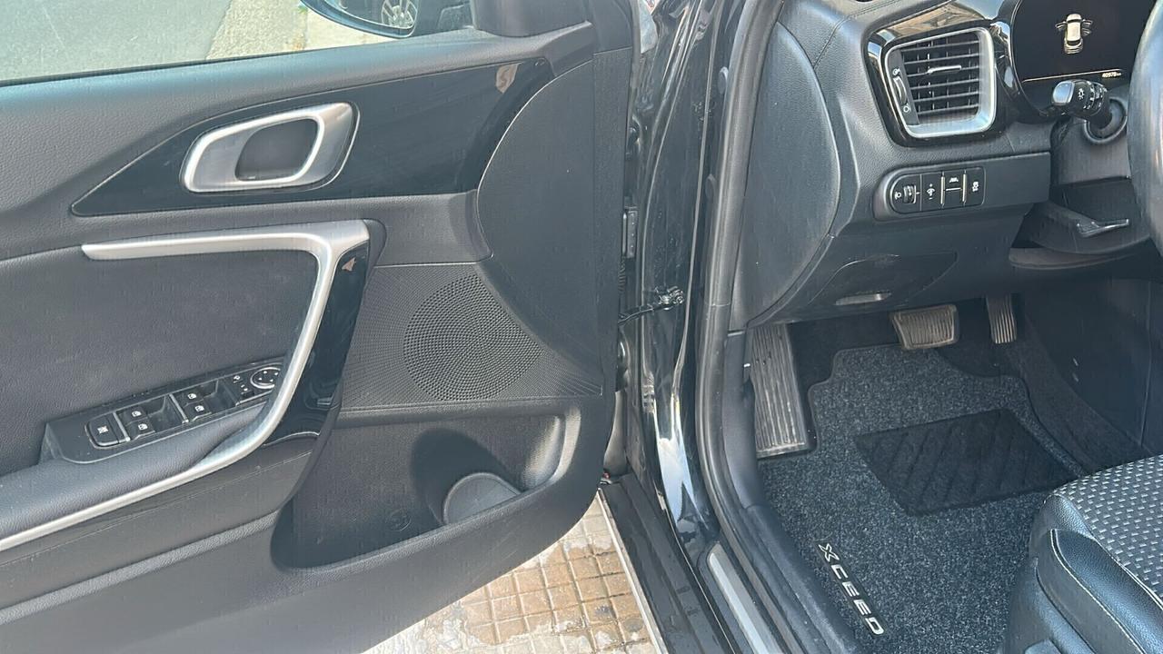 Kia XCeed 1.6 CRDi 136 CV MHEV DCT Evolution