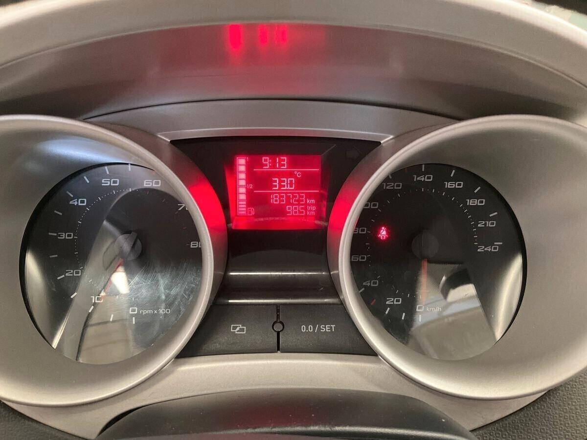 SEAT IBIZA 1.2 BENZINA - NEOPATENTE