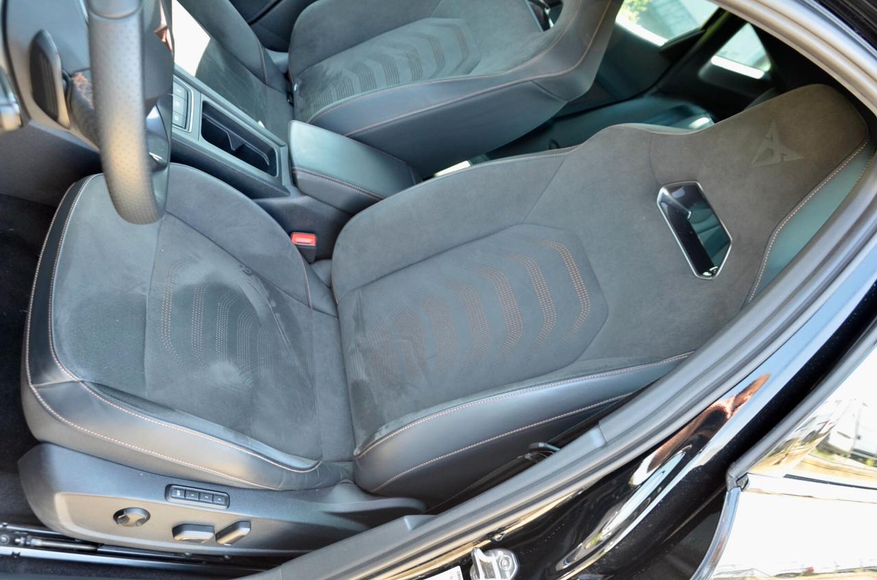 CUPRA FORMENTOR 1.4 PLUG IN HYBRID TRIBE EDITION 204cv DSG, GARANZIA CUPRA 6/28, UNICOPROPRIETARIO, EURO 6D, UFF ITALIANA, SERVICE CUPRA, SEDILI A GUSCIO, FULL LED, RETROCAMERA, PERMUTE