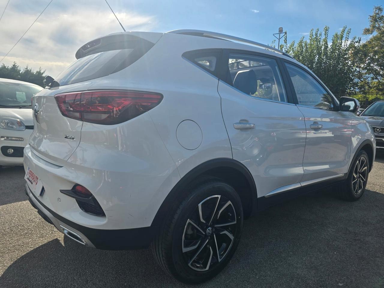 MG ZS 1.0T-GDI 111CV LUXURY TETTO APRIBILE FULL OPT