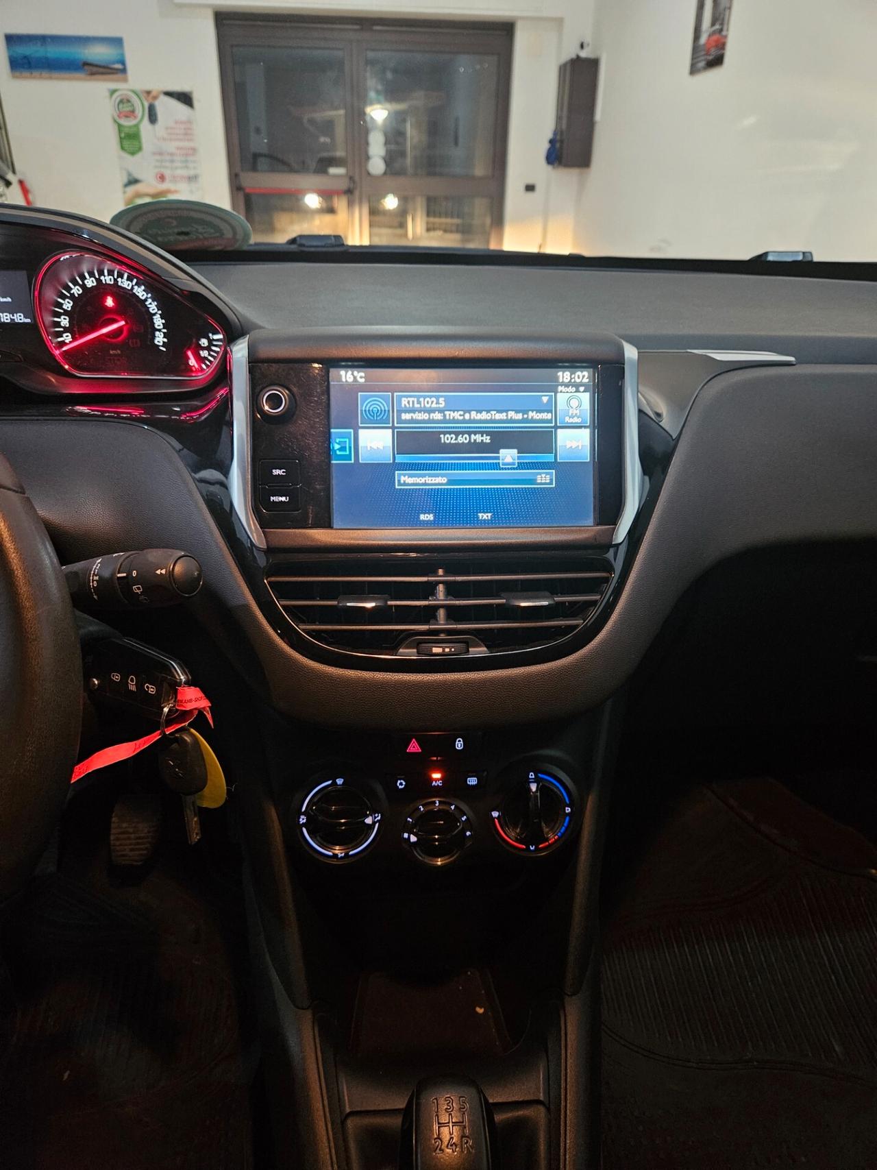 Peugeot 208 1.4 HDi 68 CV 5 porte Active