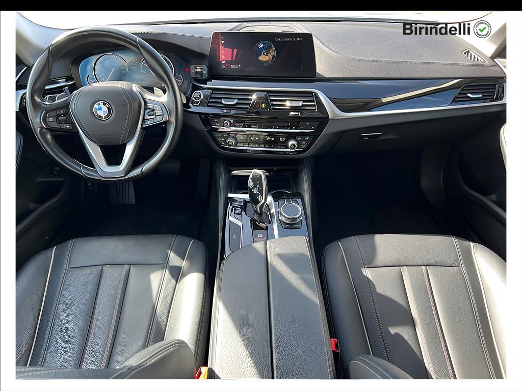 BMW Serie 5(G30/31/F90) - 520d Touring Luxury