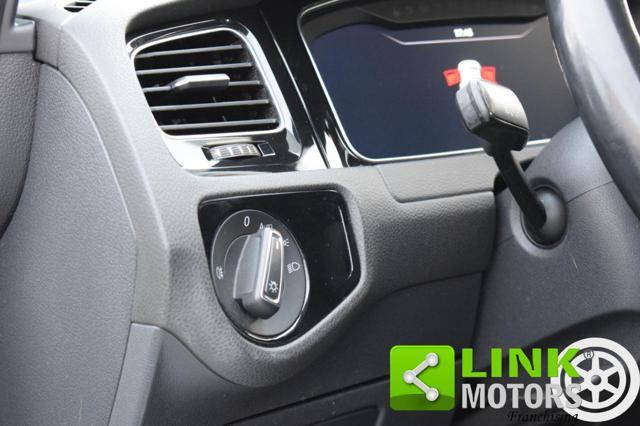 VOLKSWAGEN Golf eHIBRID