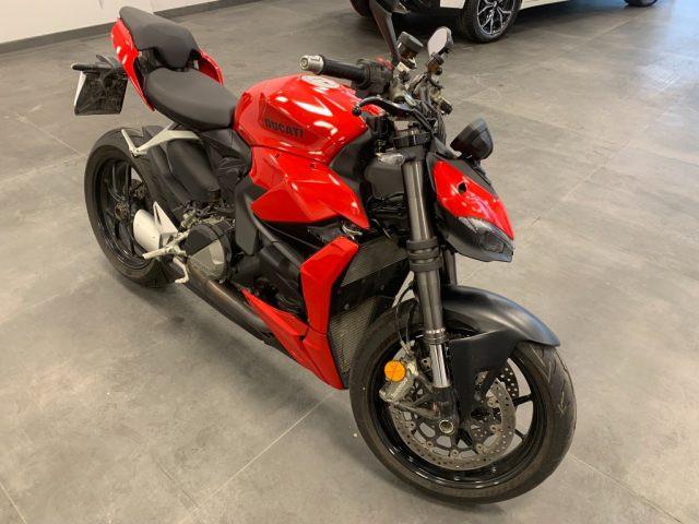 DUCATI Streetfighter V2