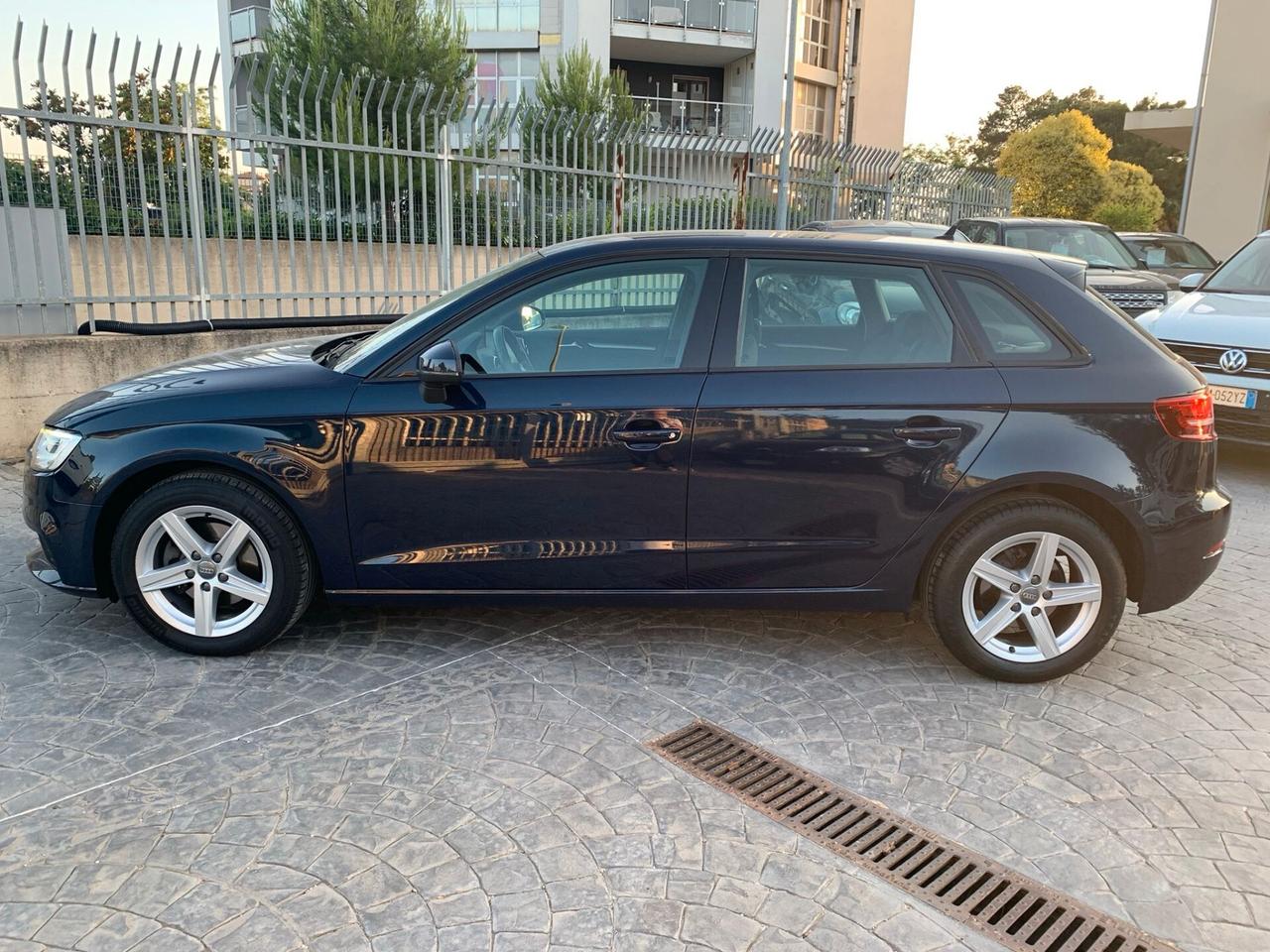 Audi A3 SPB 30 TDI BUSINESS ! NEW NEOPATENTATI OK !