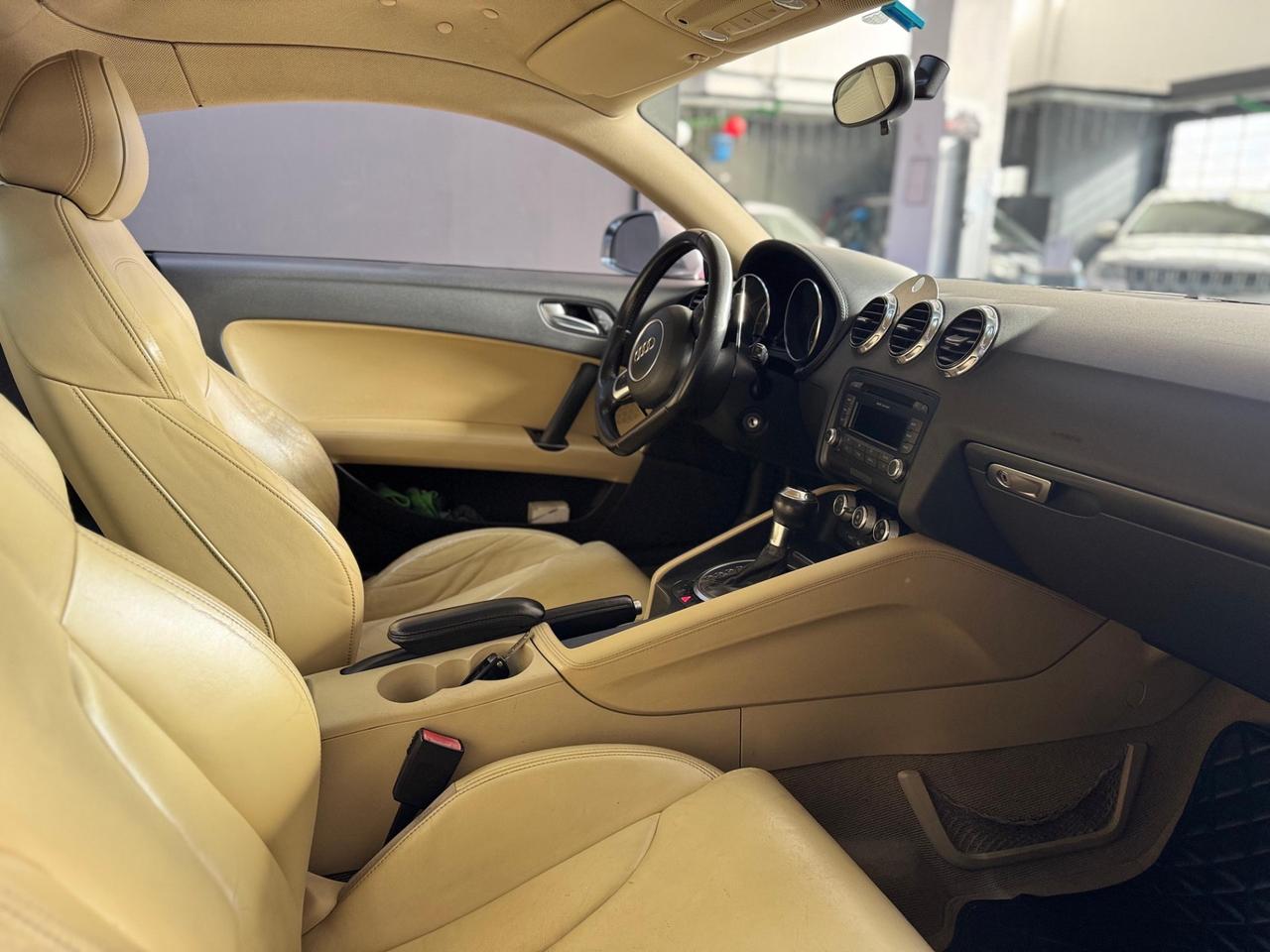 Audi TT 2.0 TFSI 211 CV Quattro – 2011 – 189.000 km