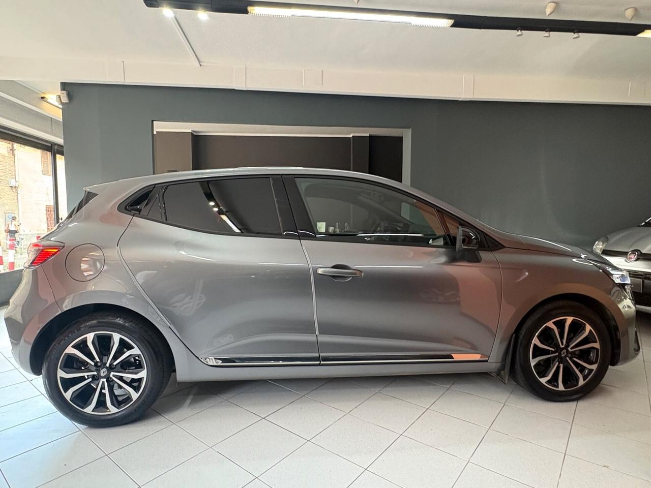Renault Clio Techno Gpl full optional