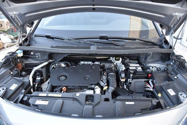 PEUGEOT 5008 BlueHDi 130 S&S EAT8 GT Line