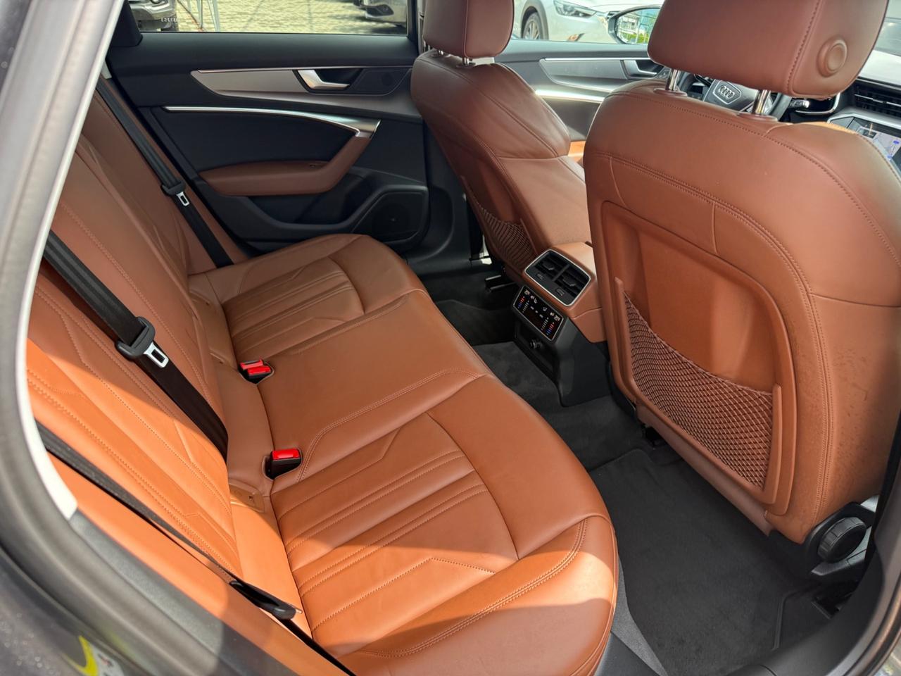 Audi A6 Avant 45 3.0 TDI quattro S tronic S-LINE 245CV