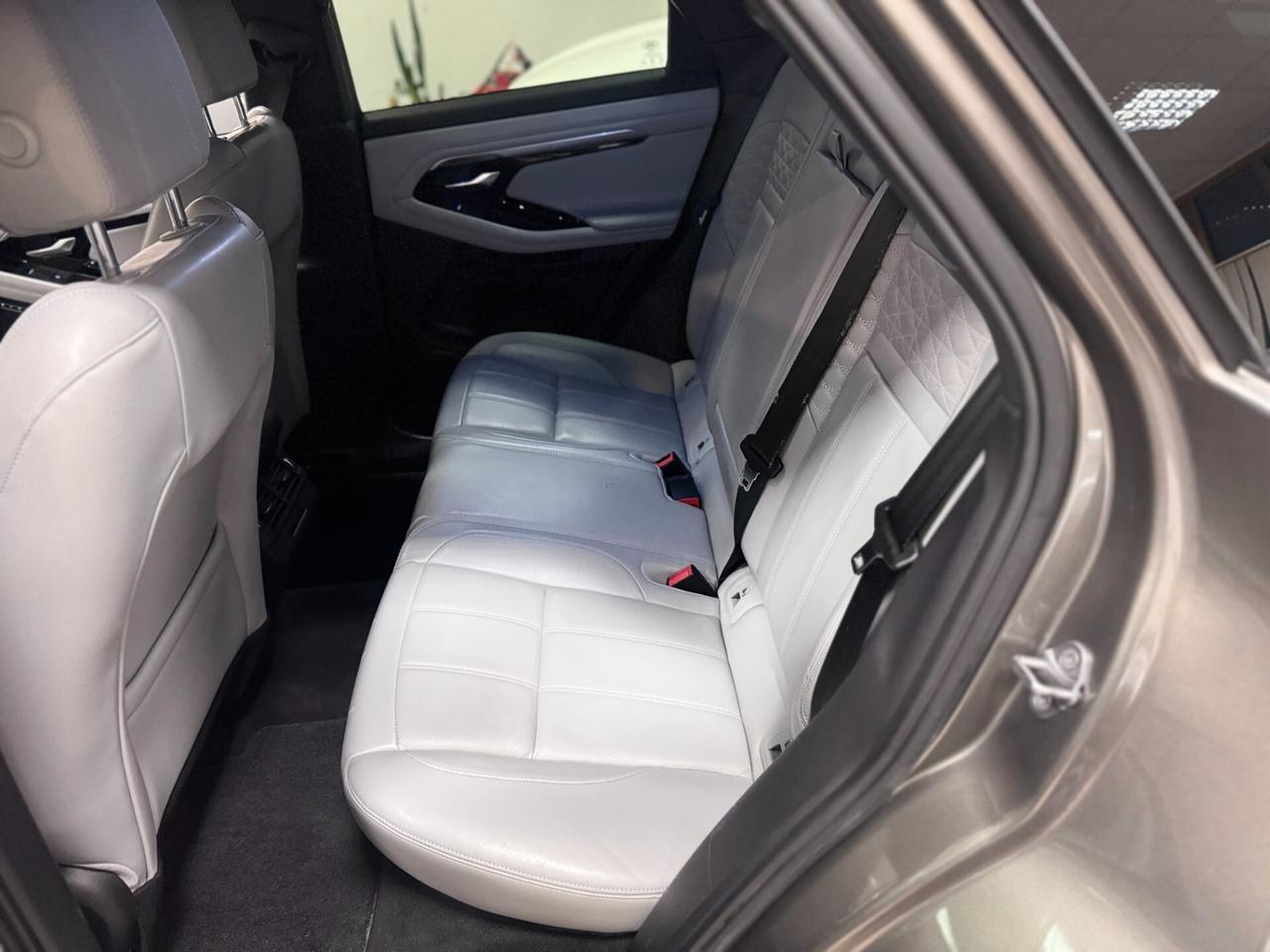 Land Rover Range Evoque 2.0D I4-L.Flw 150 CV R-Dynamic S