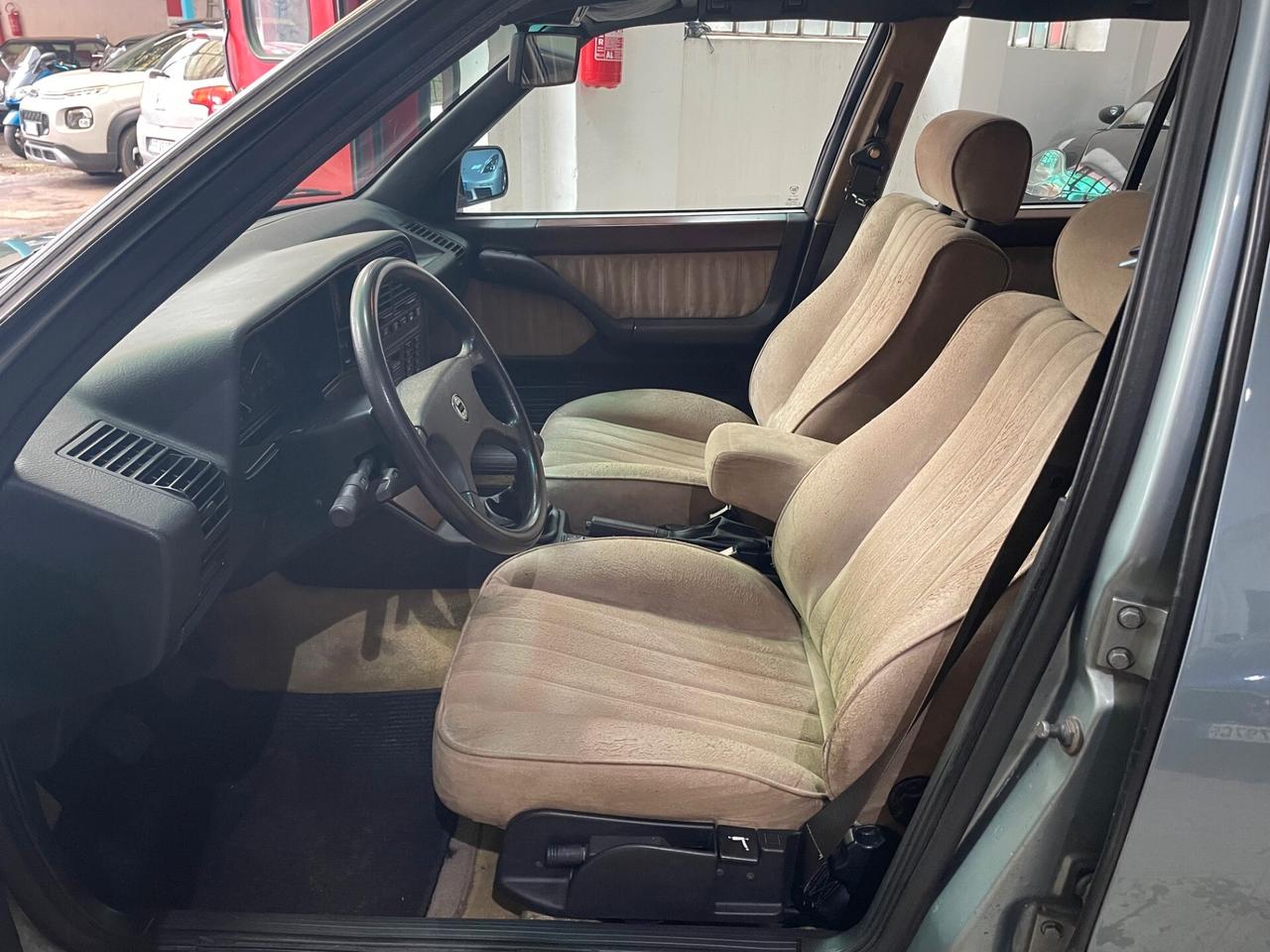 Lancia Thema 2.0 i.e. 16V MOTORE NUOVO!!!