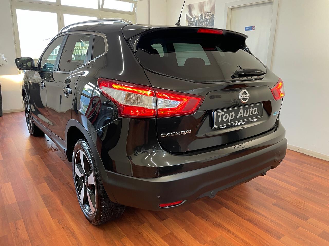 NISSAN QASHQAI 1.6 dCi 2WD TEKNA / TETTO - 2016