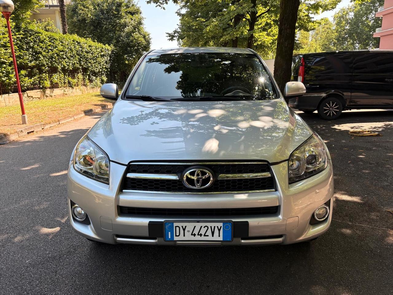 Toyota RAV 4 RAV4 Crossover 2.2 D-Cat A/T 150 CV Luxury