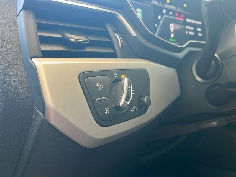 Audi A4 2.0 40 TDI QUAT. BUSIN ADVAN. S TRONIC