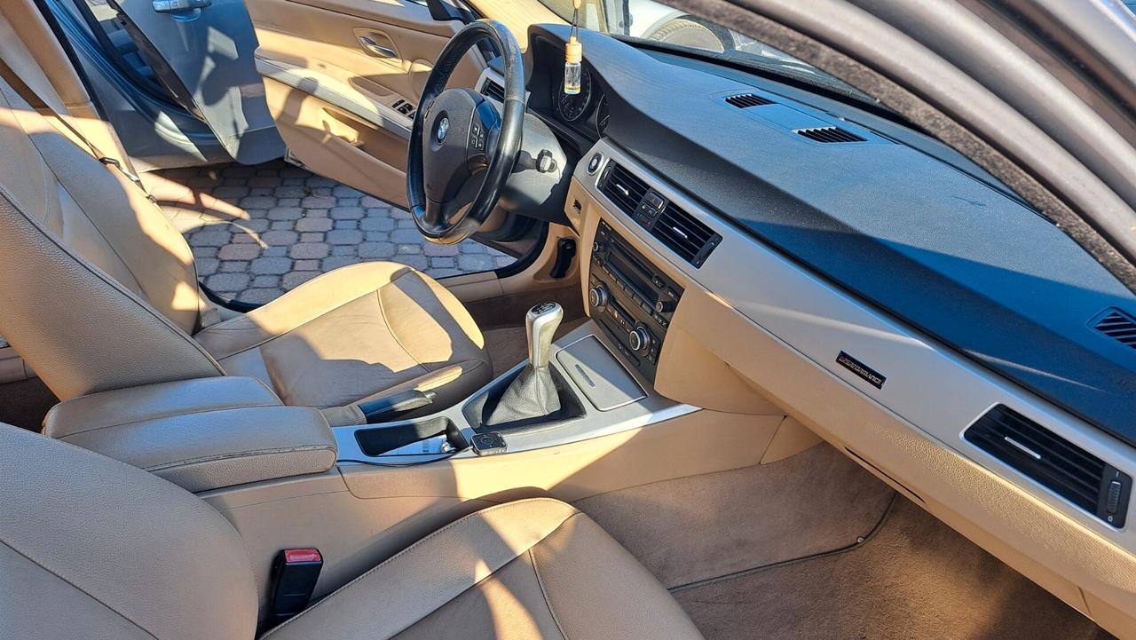 Bmw 320 320d cat xDrive Touring Futura 4x4