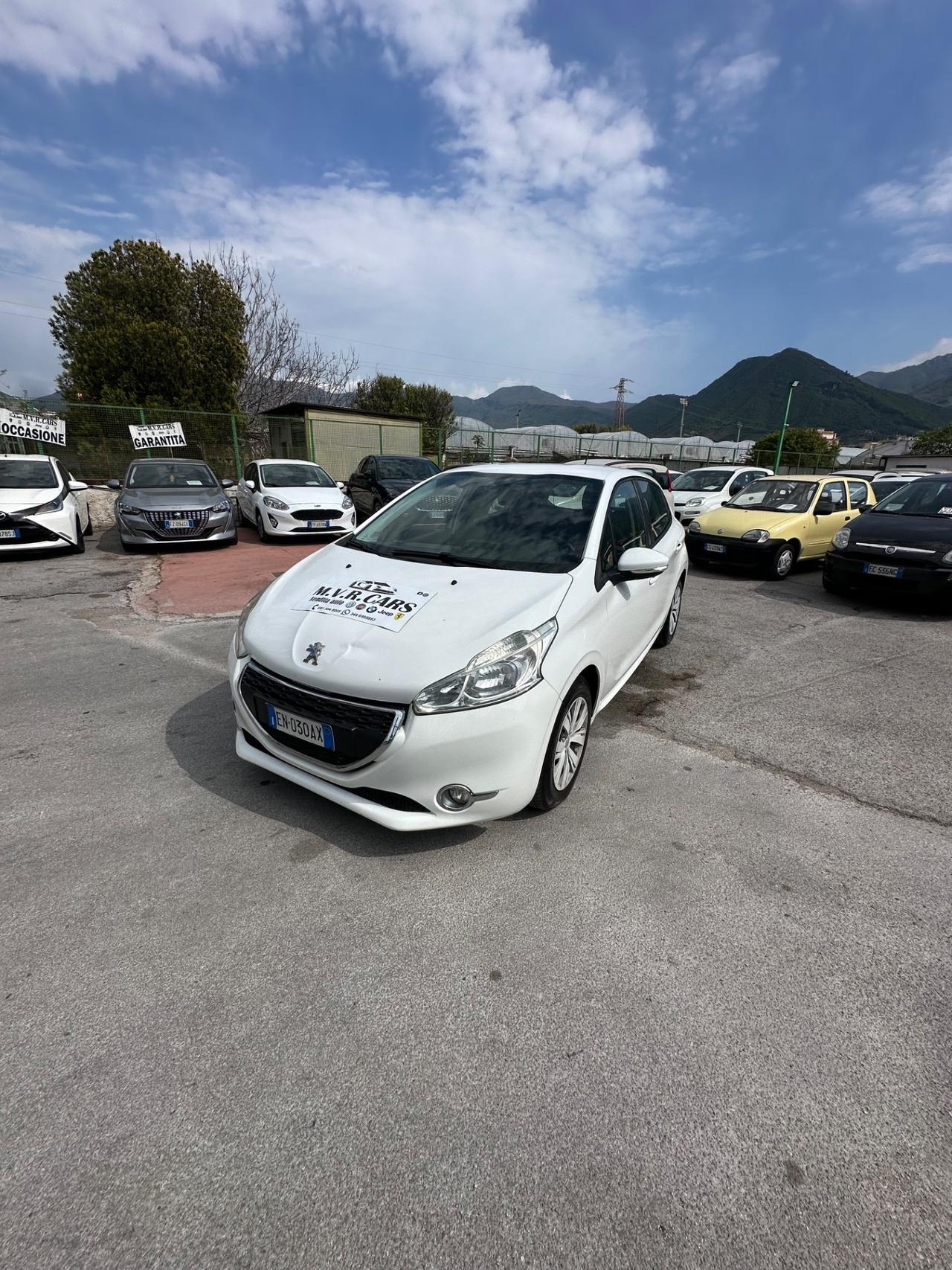 Peugeot 208 1.4 HDi 68 CV 5 porte Access