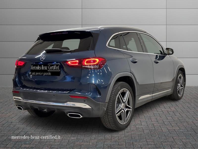 Mercedes GLA 200 200 D Premium 8G-DCT