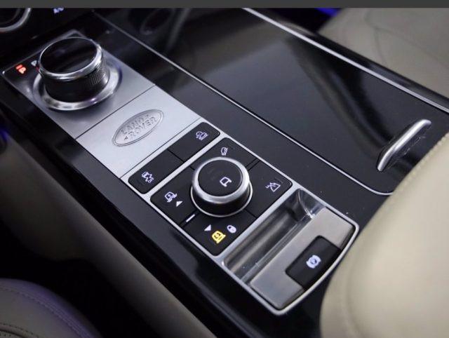 LAND ROVER Range Rover 3.0D l6 Autobiography