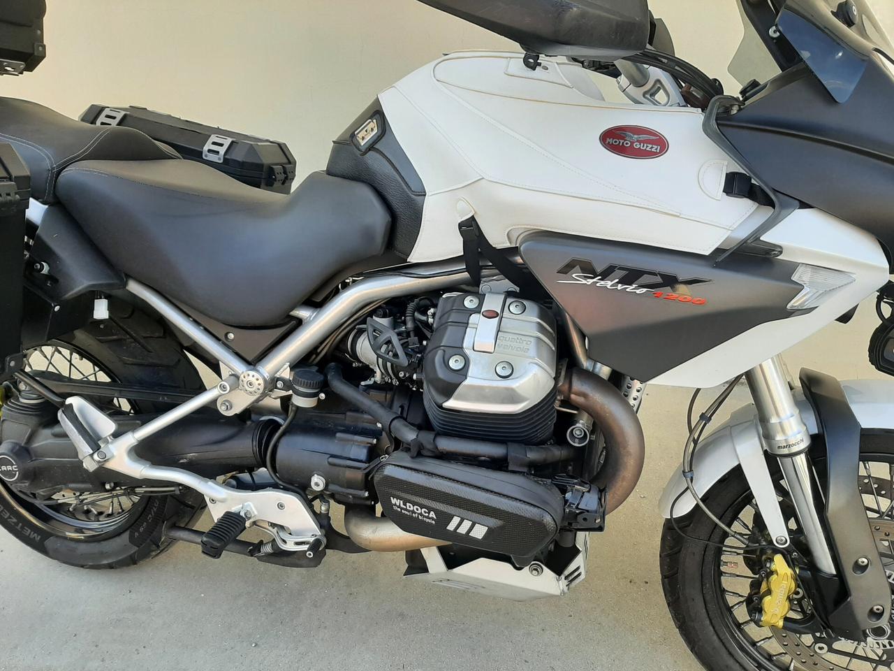 Moto Guzzi Stelvio 1200 NTX - ABS