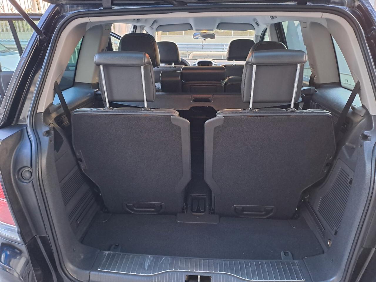 Opel Zafira 1.9 CDTI 120CV Cosmo 7 POSTI