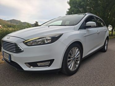 FORD FOCUS 1.5 TDCi 120 CV.Start&Stop SW Titanium-NAVI-