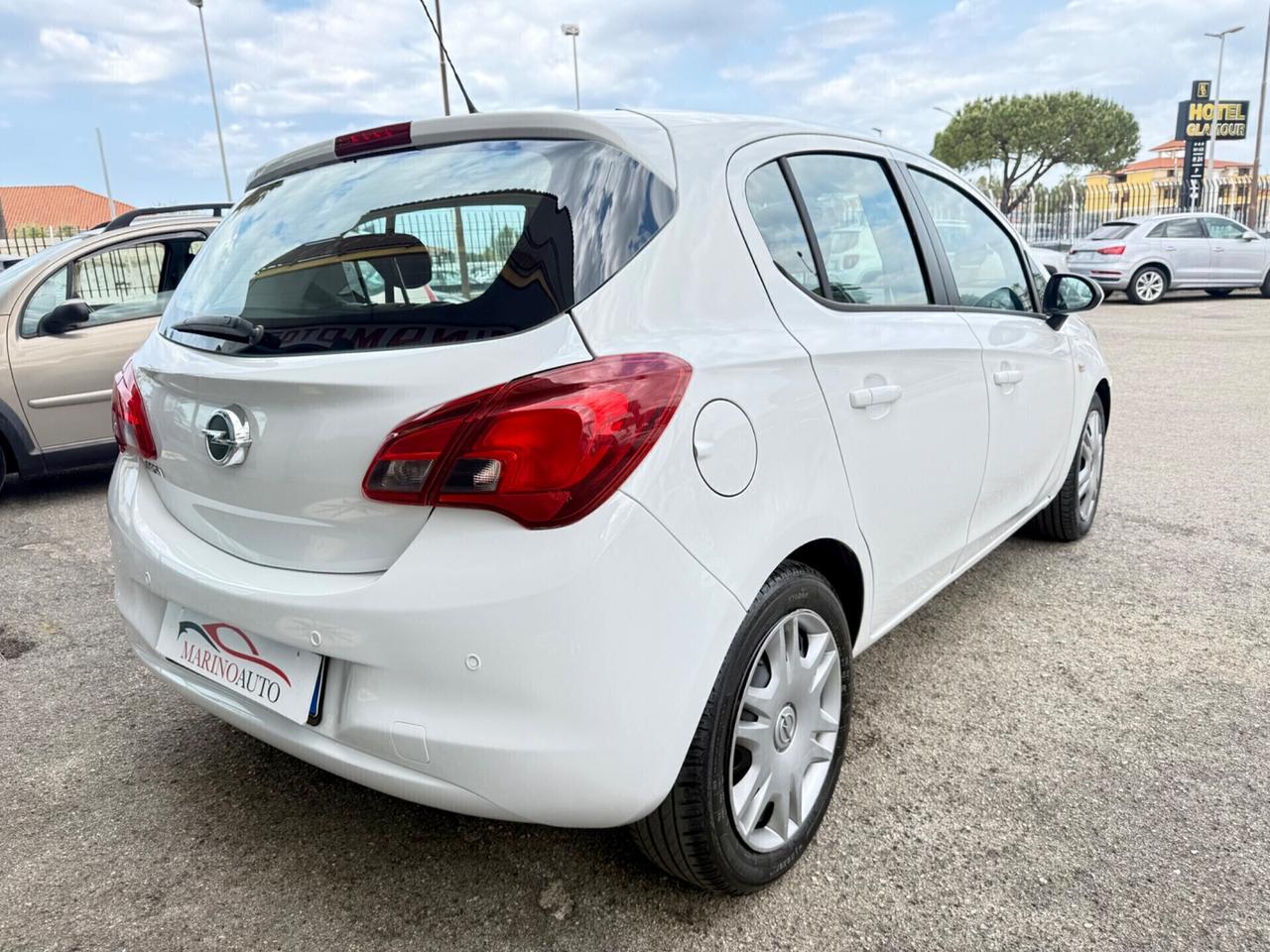 Opel Corsa 1.4 90CV GPL Tech 5 porte Cosmo