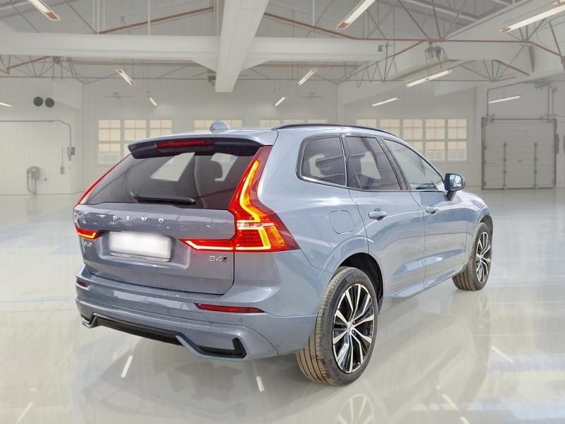 VOLVO XC60 B4 D AWD automatico Plus Dark