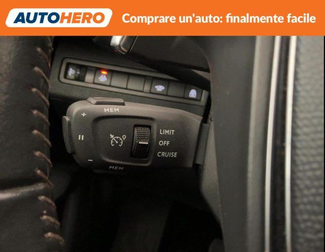 PEUGEOT 3008 BlueHDi 130 S&S EAT8 Allure