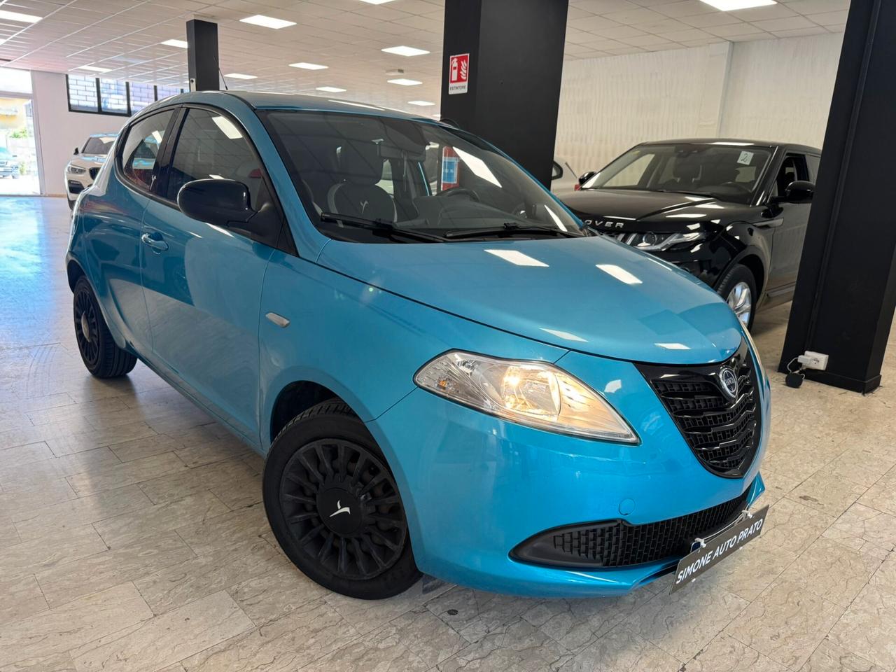 Lancia Ypsilon 1.2 69 CV 5 porte GPL Ecochic Gold -neopatentati