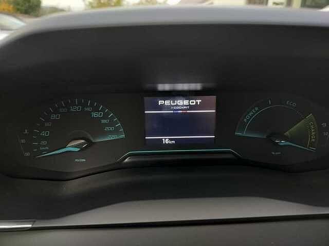 Peugeot 208 Hybrid 110 e-DCS6 Style KM Ø