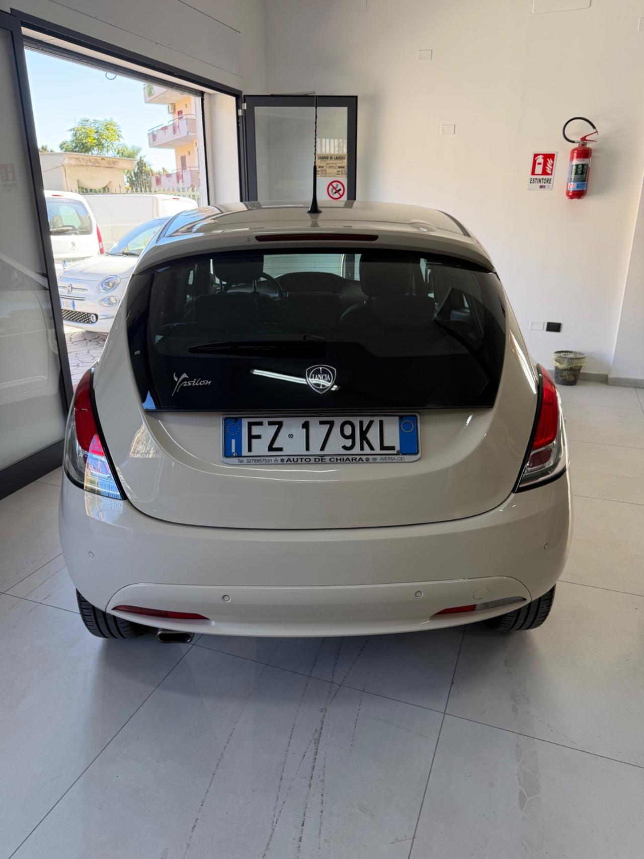Lancia Ypsilon 1.2 GPL