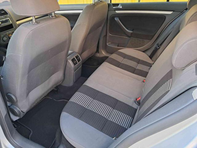 VOLKSWAGEN Golf 1.6 5p. Comfortline ok neopatentati