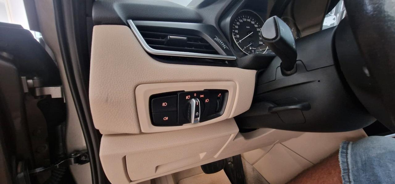 Bmw 2er Active Tourer 220xdrive Luxury 190 cv
