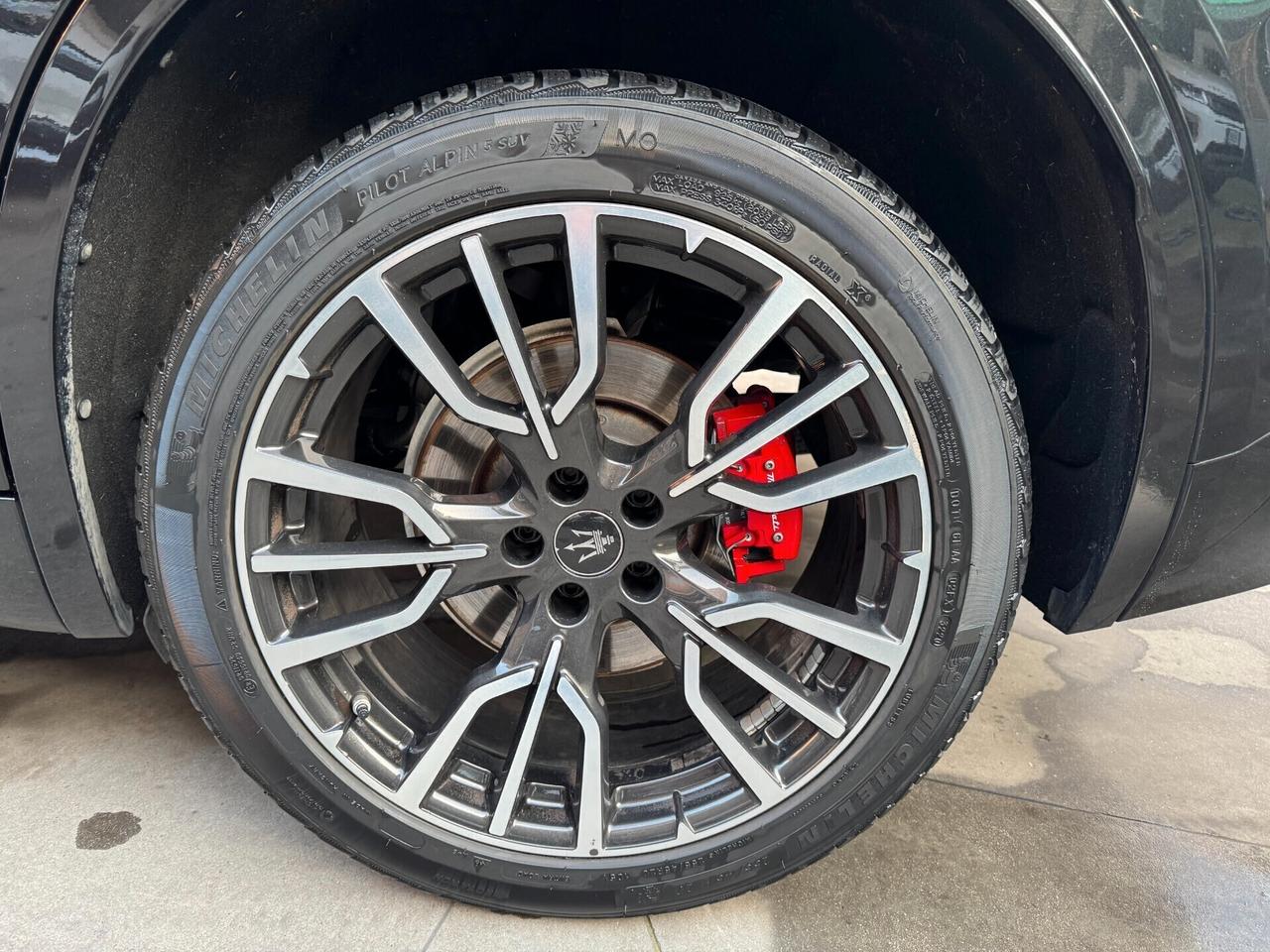Maserati Grecale MHEV 300 CV AWD GT