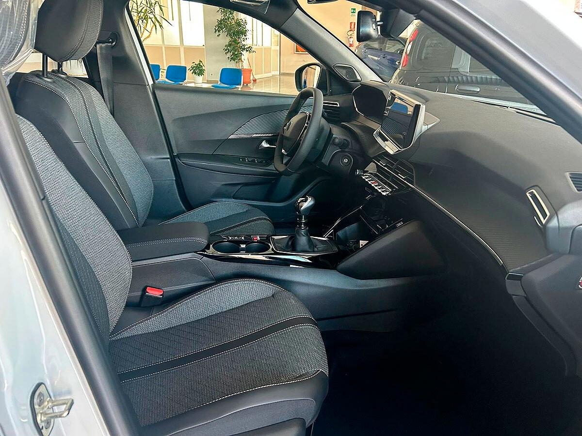 Peugeot 2008 PureTech 100 S&S Allure