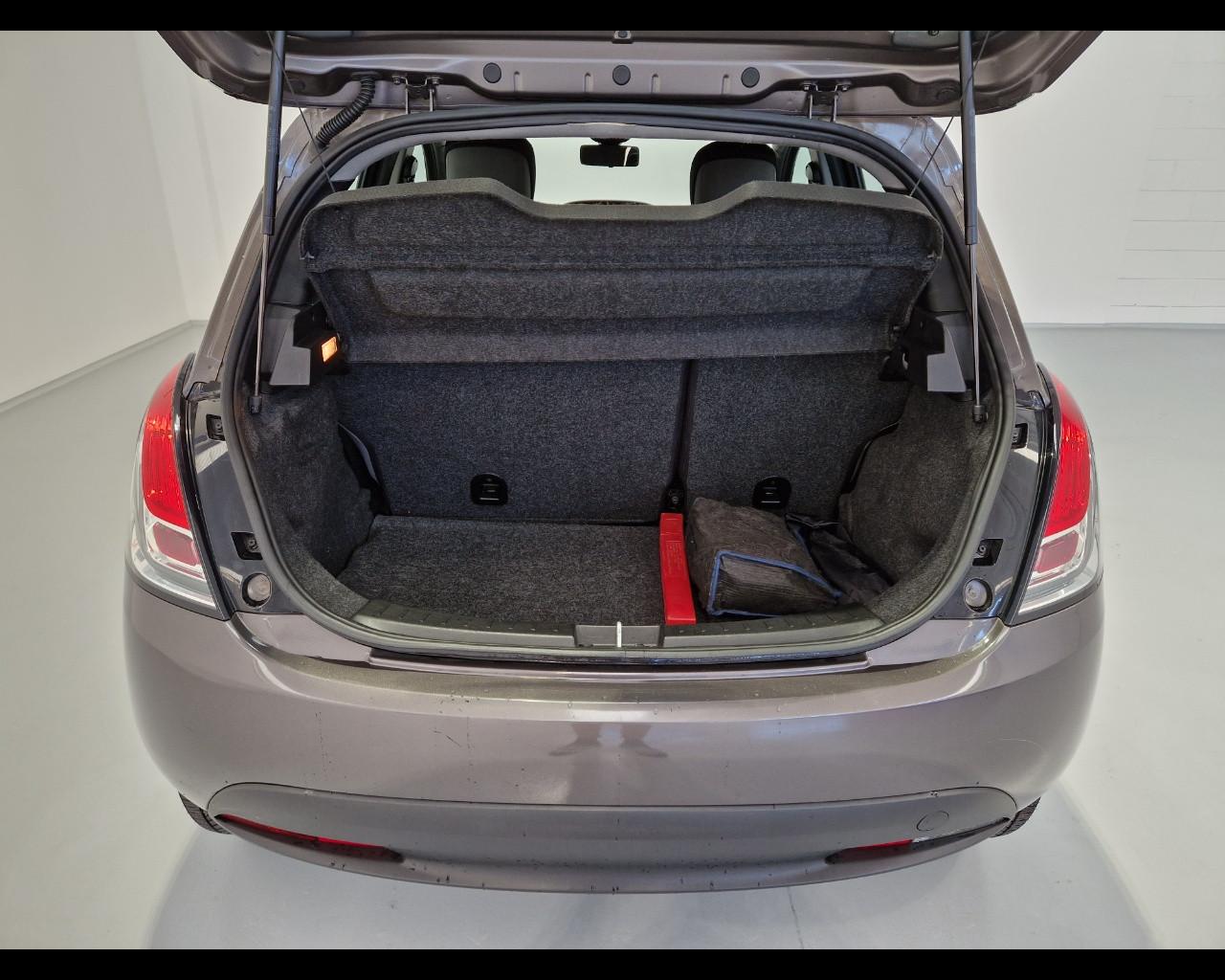 LANCIA Ypsilon III 2011 - Ypsilon 1.2 8v Elefantino ecochic Gpl 69c